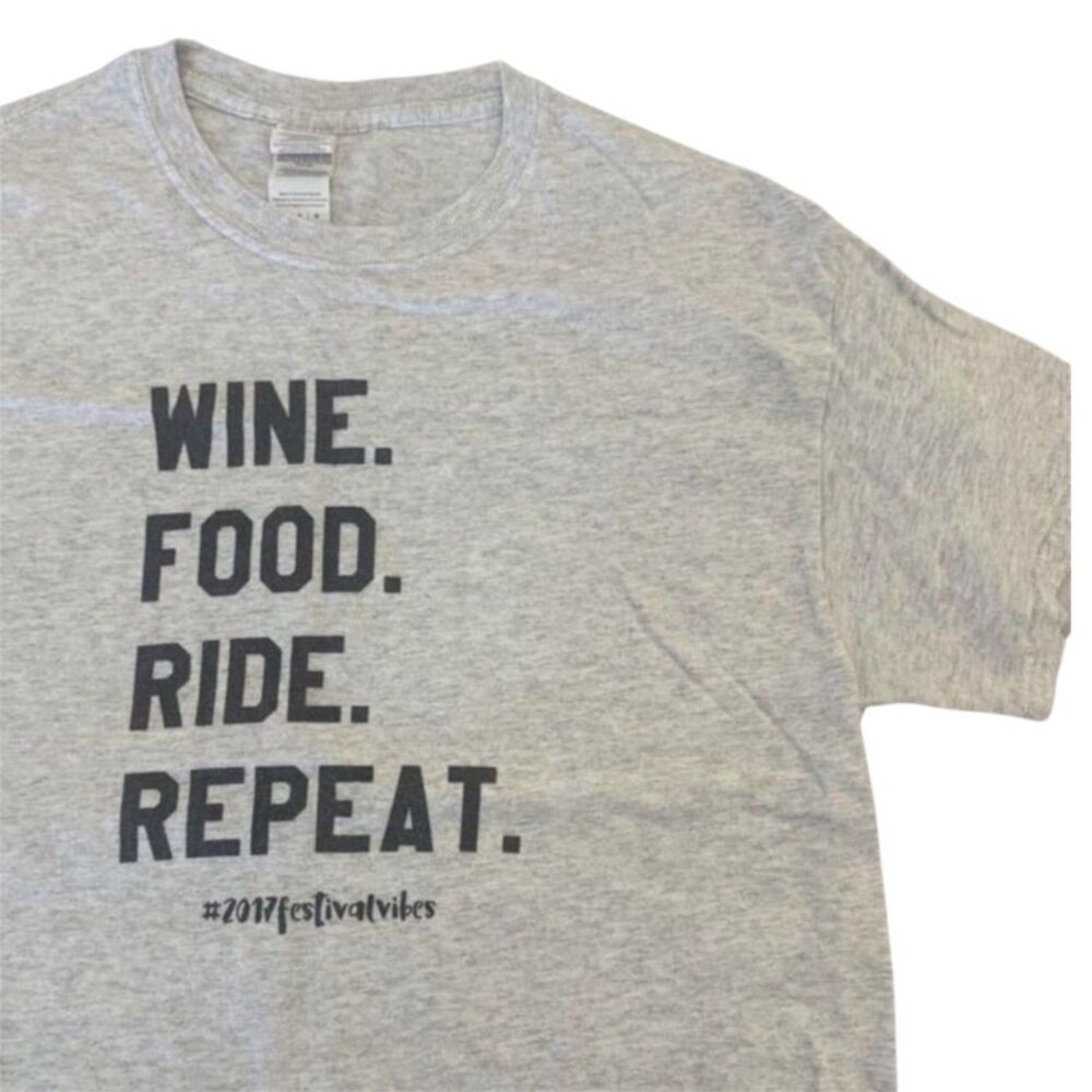 Disney World Epcot Food & Wine Festival 2017 "Ride. Repeat." Tee - Size M